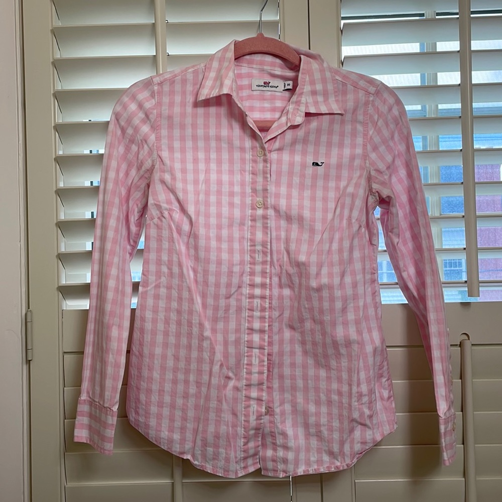 Vineyard vines pink stripe button-down